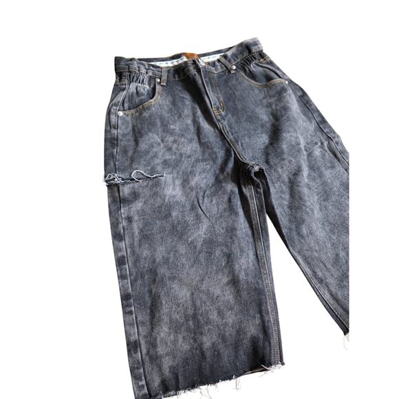 New POL Premium Denim Women's Jean Shorts Jorts Size M - Picture 3 of 10